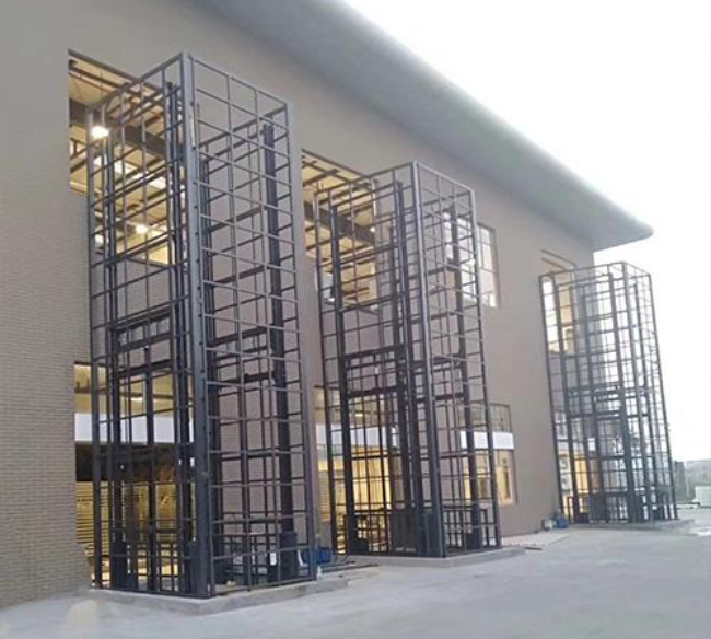 德兴液压升降货梯