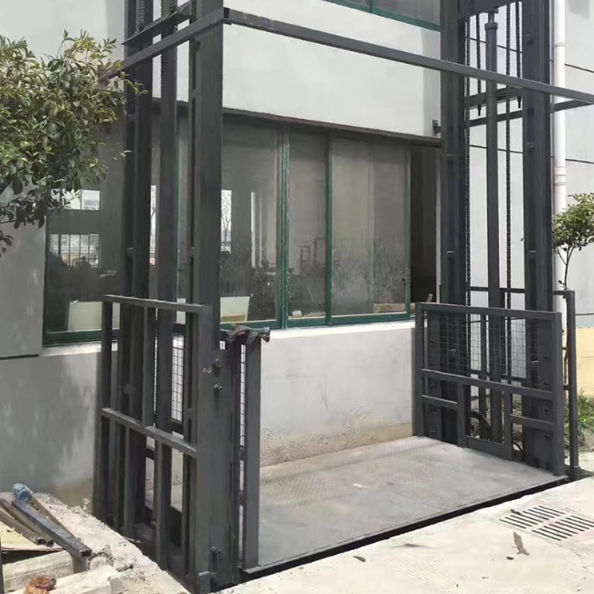 德兴5吨室外升降货梯